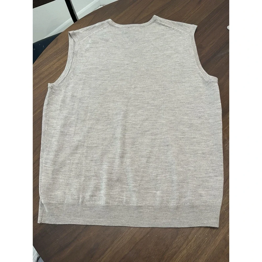 Jos A Bank Sweater Vest Mens XL Beige 100% Merino Wool V Neck Pullover Knit